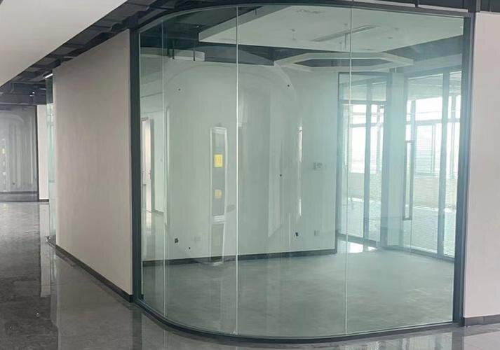 云龙区异形展柜玻璃弧形玻璃 - 方案